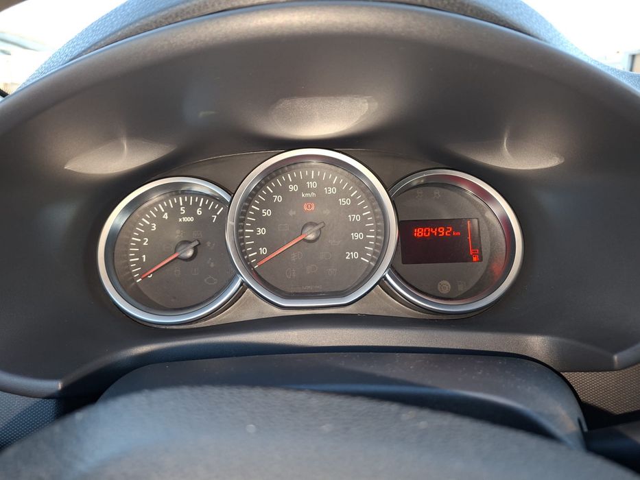 Vand Dacia Logan
