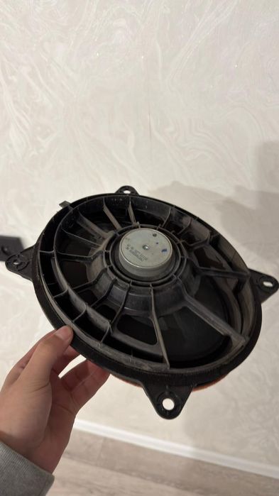 Колонки оригинал jbl