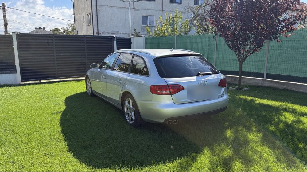 Audi A4 B8 Avant 2010 2.0 TDI 143 CP Automată – 299.000 km