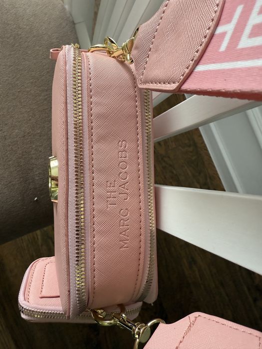 Geanta Marc Jacobs nouă!!! Dimensiune 20/12!