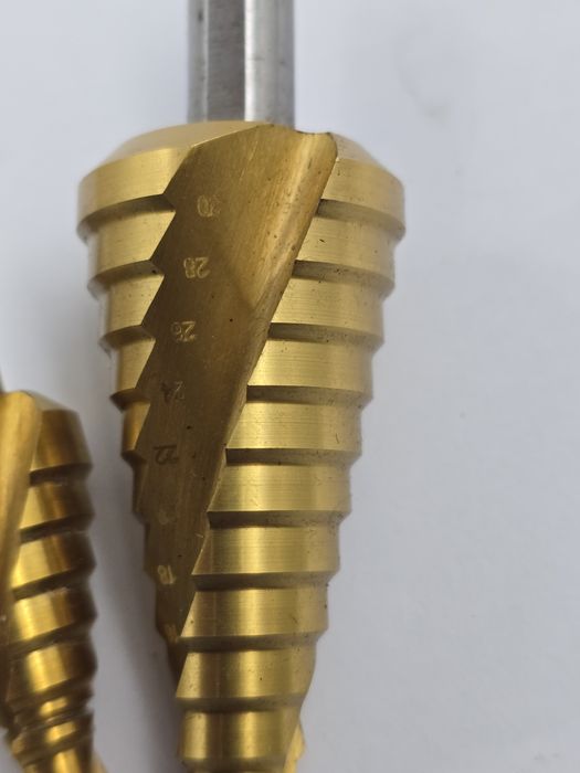 Burghiu con profesional