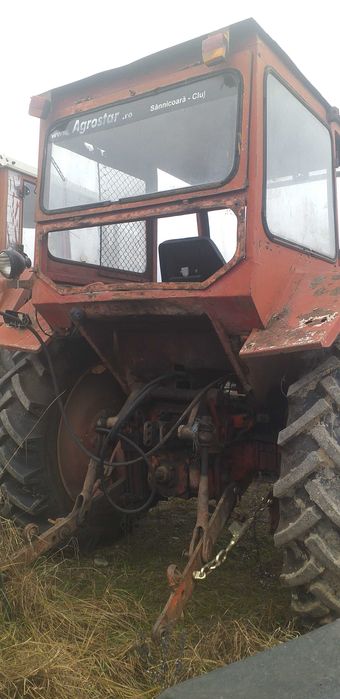 Vand tractor Universal 651   4x4