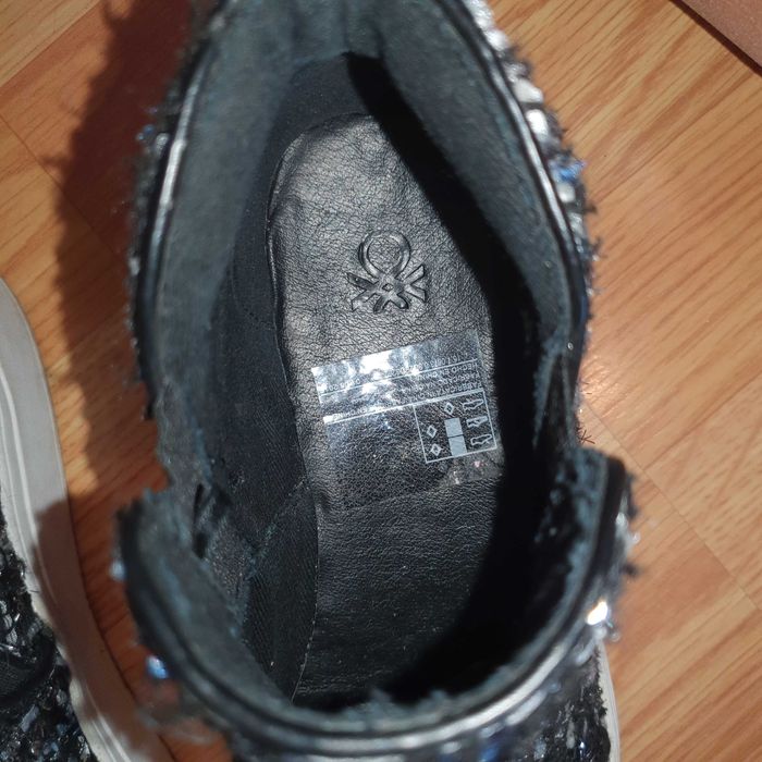 Ghete toamna dama Benetton