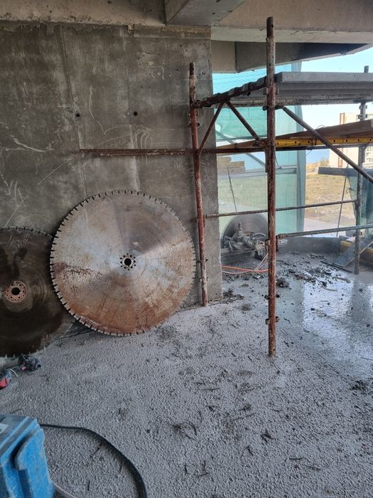 Taiat Taiere Decupare Sectionare beton Piconat Spart beton