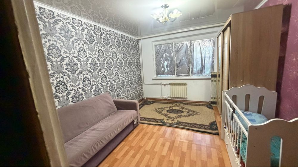 Сдам 2х ком квартиру срочно