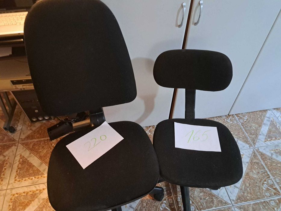 scaun de birou mare si mic