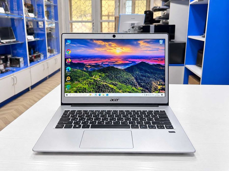 Ноутбук ACER Swift SF113-31