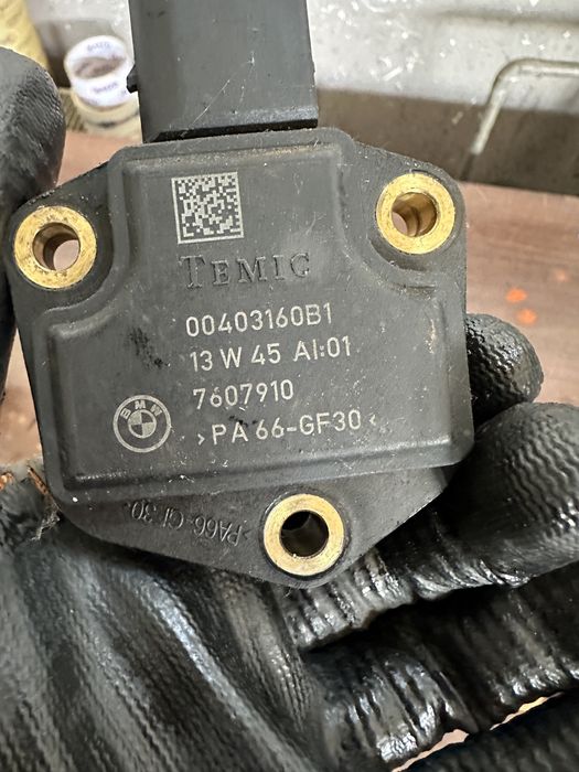 Senzor nivel ulei bmw f10 f30 x3 f25 f36 2.0d n47