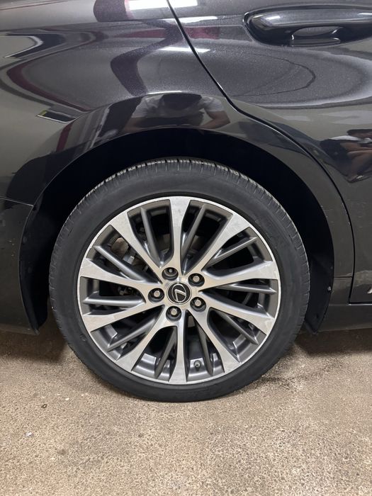 Продаю диски r18 лексус