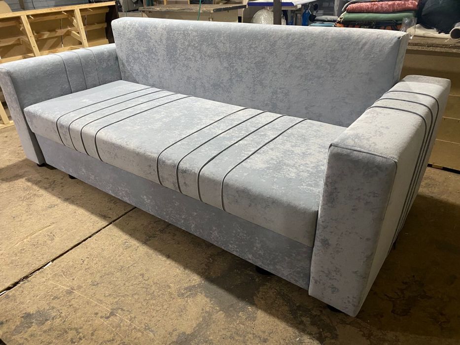 Диван на заказ  даставка бесплатно