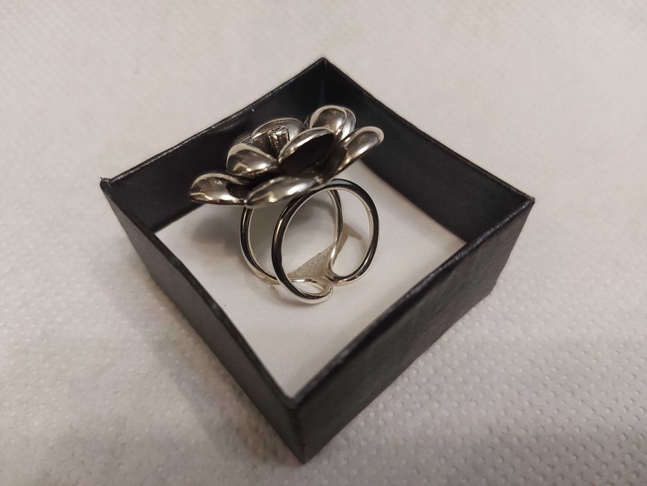 Красив, масивен пръстен