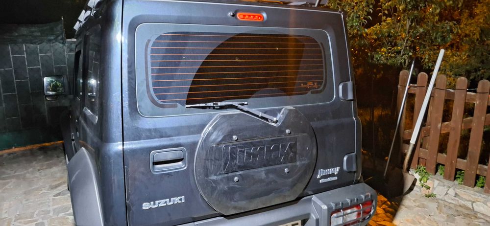 Suzuki Jimny панел за задна врата
