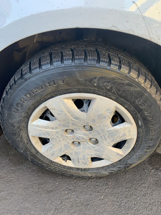 Продаются зимние шины