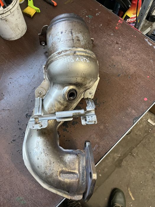 Catalizator Volkswagen VW Tiguan  1.4 TSI cod: 1K0131701FG /1K0178ND
