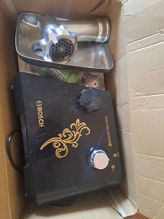 Мясорубка новая Бош