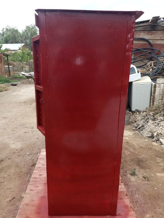 Продам сейф шкаф металлический