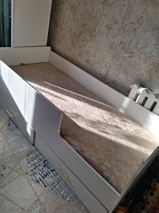 Продам детскую кровать