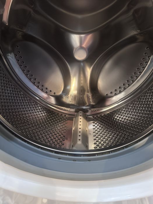 Продам стиральную машинку