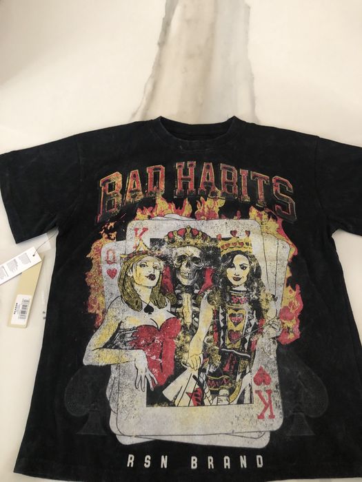 Тениска с къс ръкав