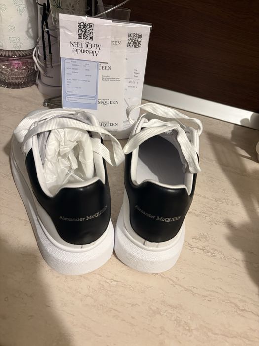 Adidasi McQueen, piele 100% naturala, originali