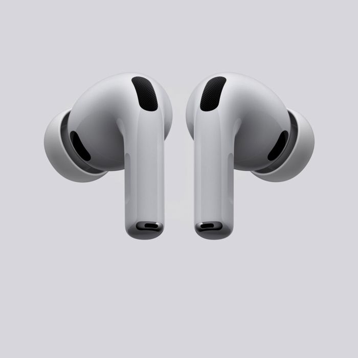 AirPods 4 ANC/Dubai version
