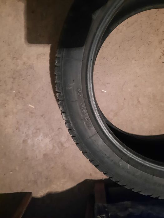 De vânzare anvelope