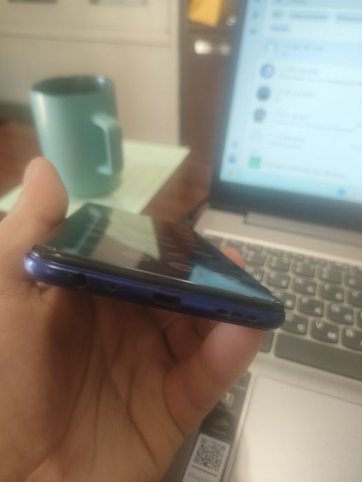 Продам телефон Vivo2027