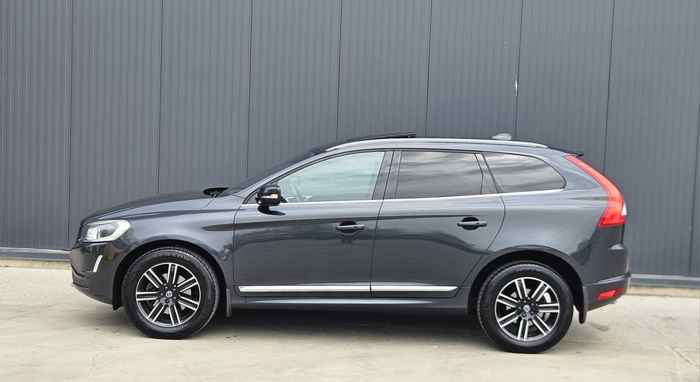 Volvo XC60 2.0D 190 Cp Euro 6 2017 Cutie manuala 6+1 -Xenon-Piele-Trapa-Clima-Navi-Jante R18
