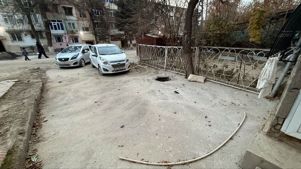 Сдается в аренду 3х комнатная квартира с двором 1 этаж