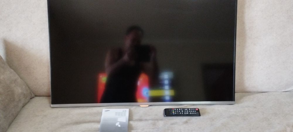 Продам телевизор Samsung 45диаг.