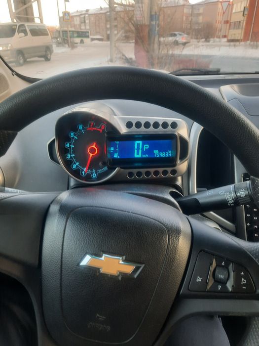 Продам шеврале авео на автомате