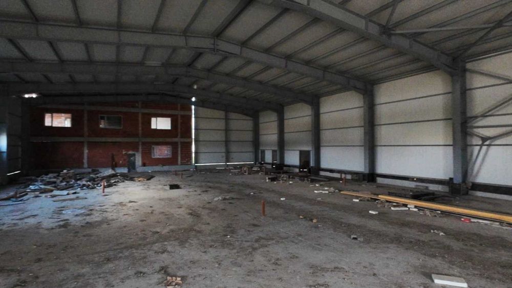 Продава се Промишлена сграда в с. Козаревец, Област Велико Търново - 6861 кв.м за 100 €/кв.м - Снимка #5