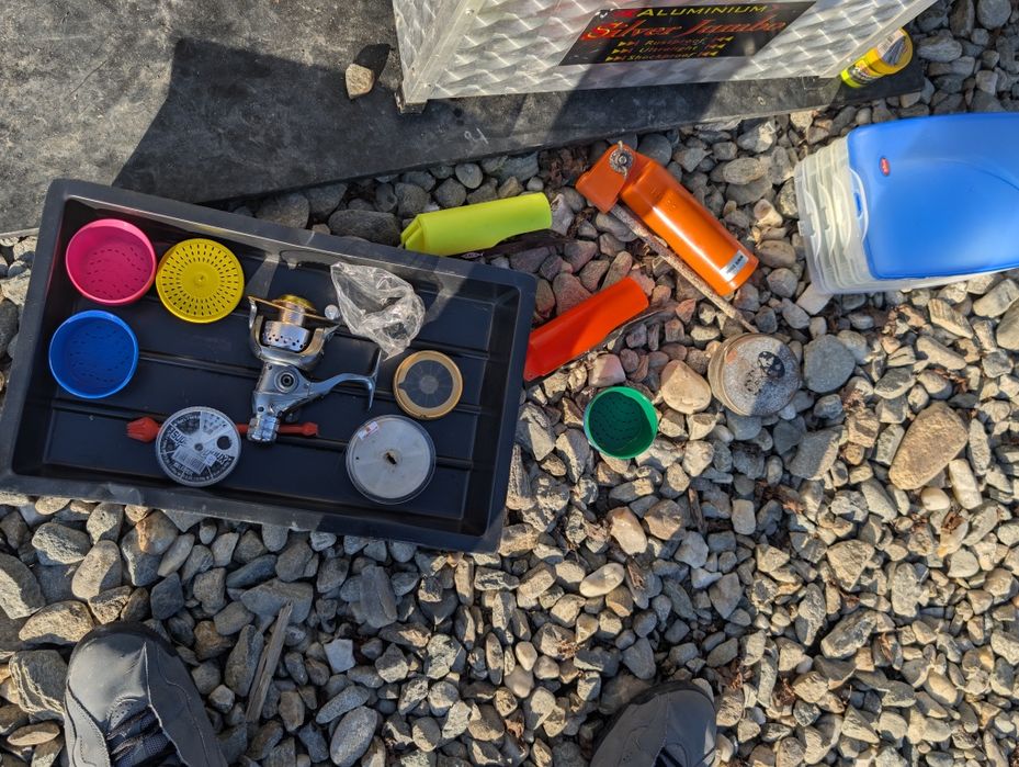 Scaun pescuit cu sertare si lada