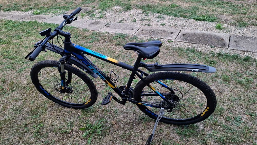 Bicicletă MTX Cross GRX 8 HDB 27.5" - stare excelentă, complet echipată