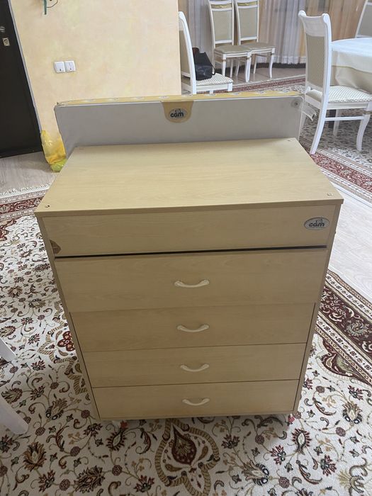 Продам шкафчик