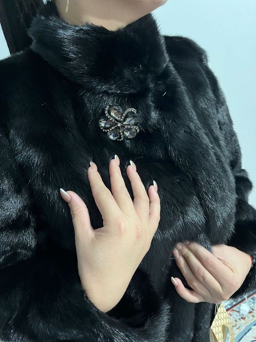 Норковая шуба новая