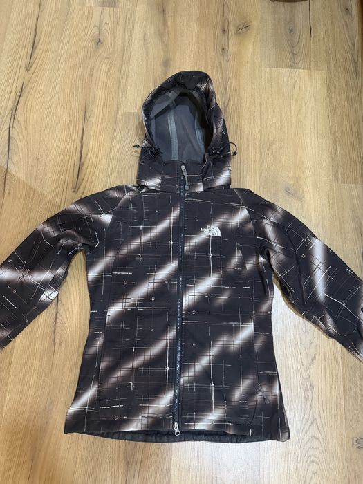 Яке The north face