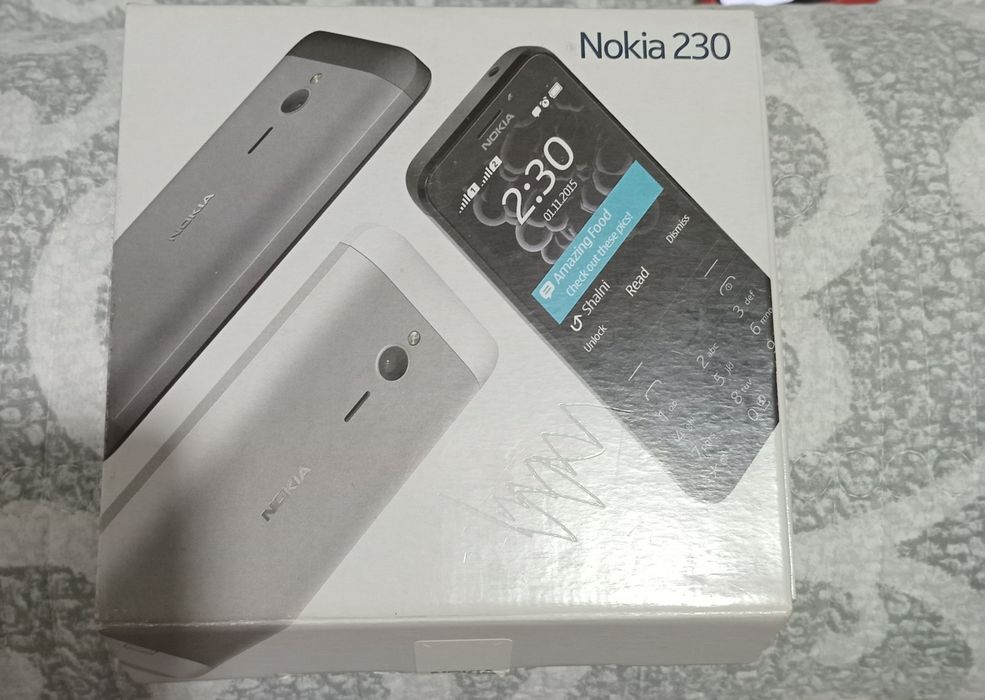 Продам кнопочный телефон Nokia 230 Срочно!