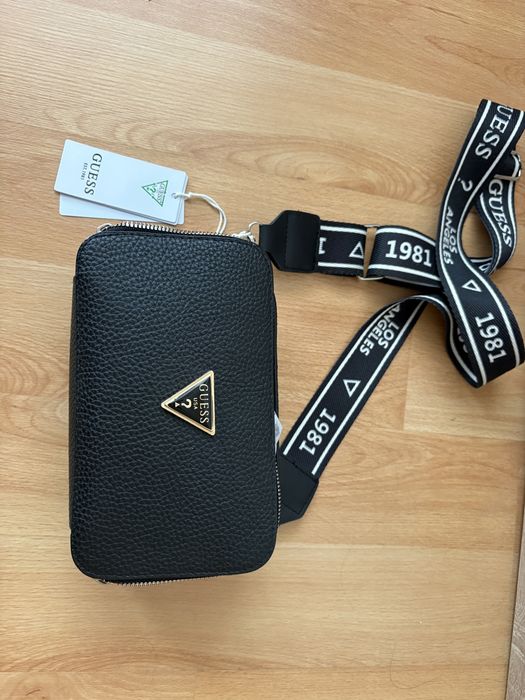 Дамска чанта Guess