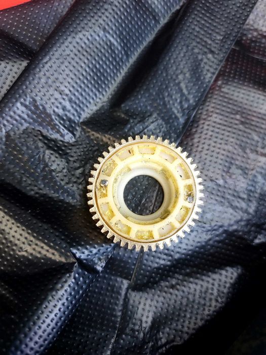 Jentra lasetti lyuk shestrna sotiladi