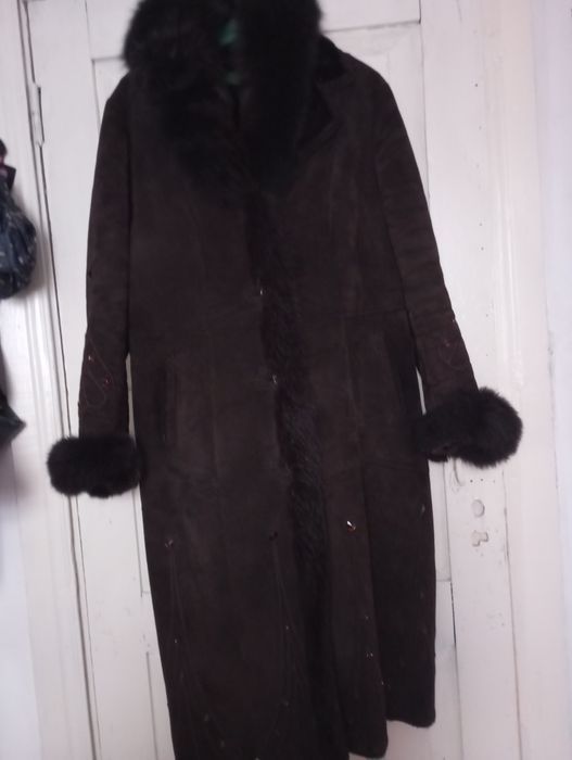 Продам женскую дубленку