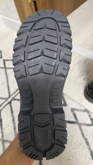 Продам сапоги зимние