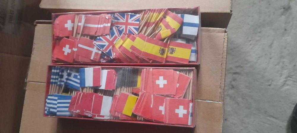 Сламки и Коктейли Украси