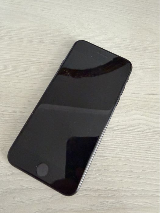 Iphone 128гб se 2020