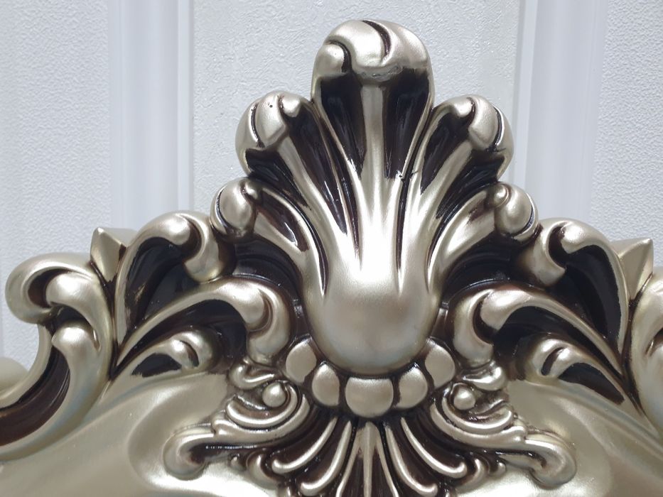 Shoxona mebellar ishlab chiqaruvchidan.