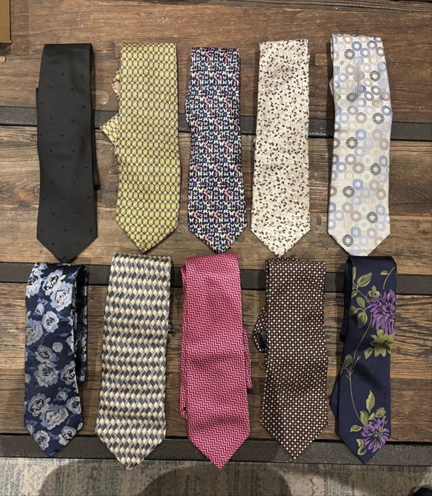 Vand cravate diverse modele