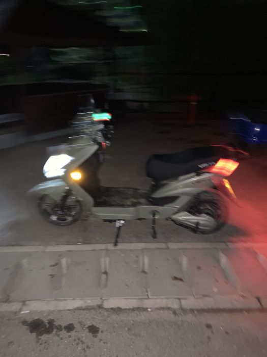 Vând scuter electri