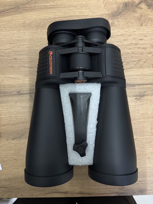 Celestron SkyMaster 25x70 - бинокль для наблюдений