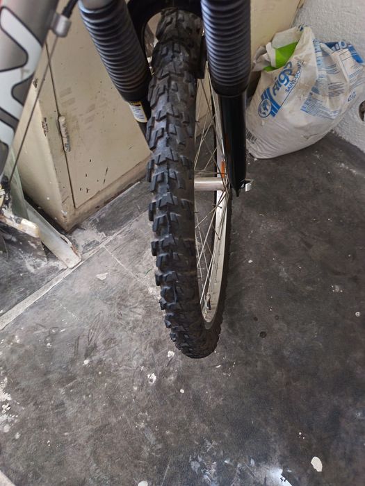 Bicicleta copii TAIFUN