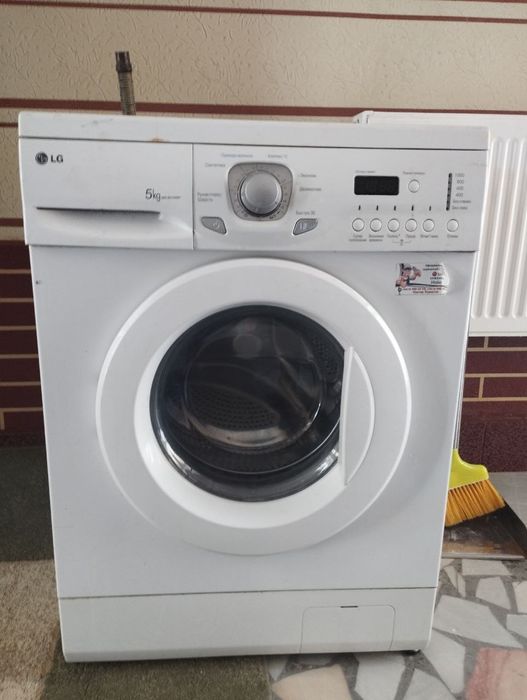 Продам стиральную машину автомат